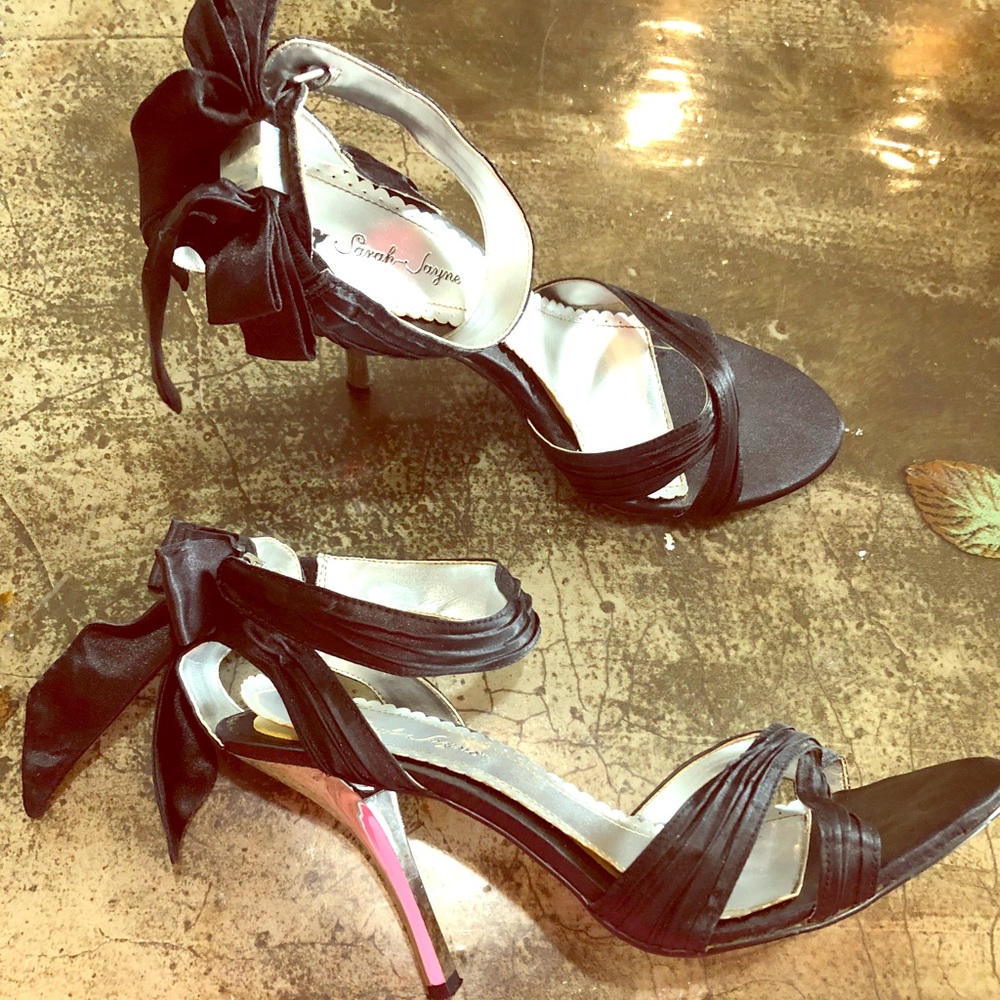 Black, satin, SHI heels 🖤 (size 11)